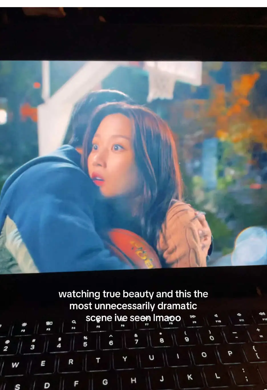 Tiktok post preview 2 from @carokim1221