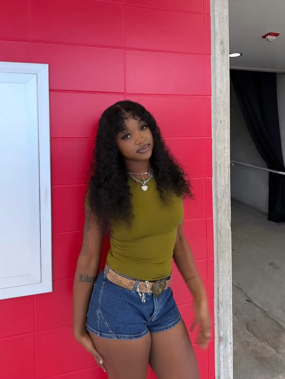 Instagram post preview 2 from dimeealexuss