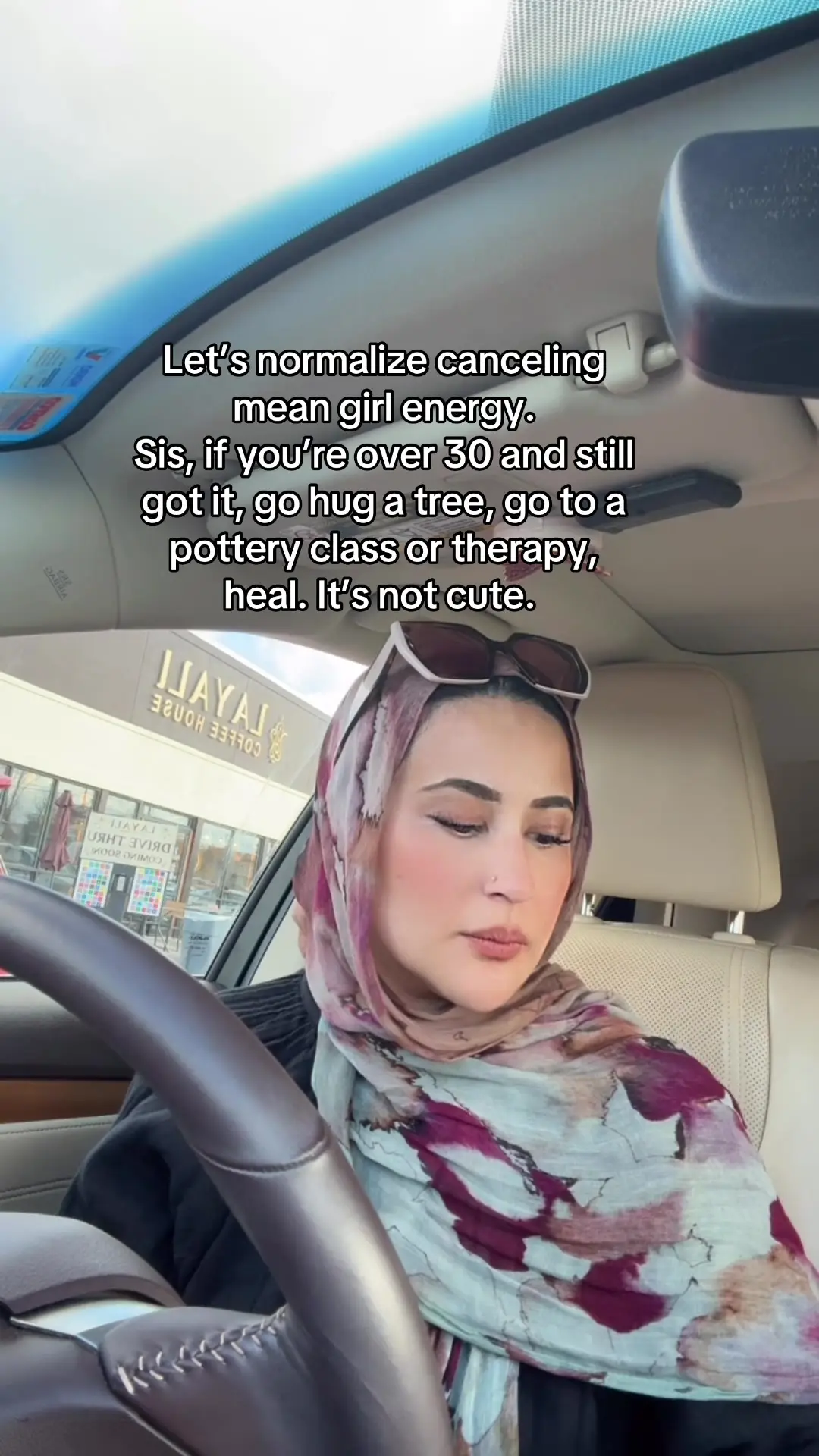 Tiktok post preview 2 from @simplyfalaksid03