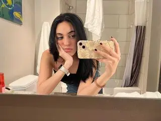 Instagram post preview 3 from lauraafarfan