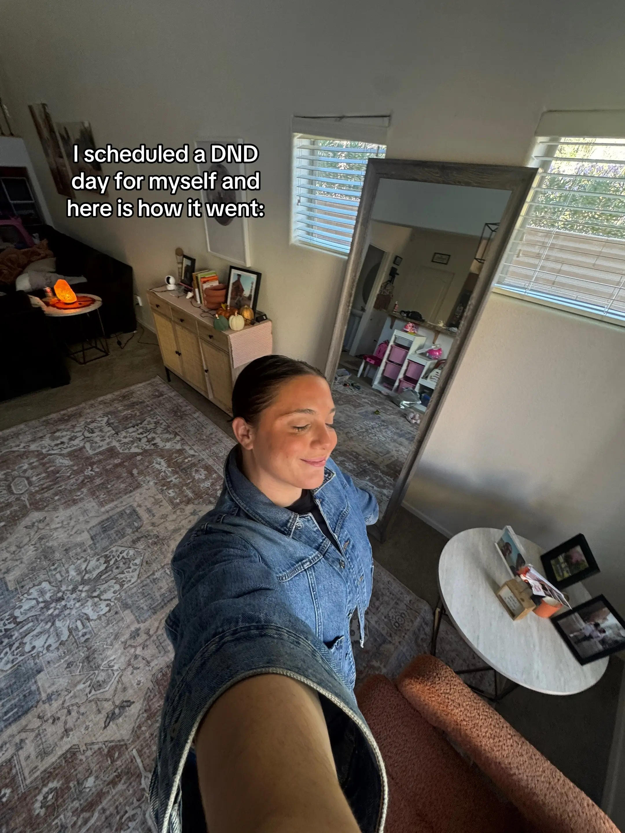 Tiktok post preview 3 from @adriannaasaro