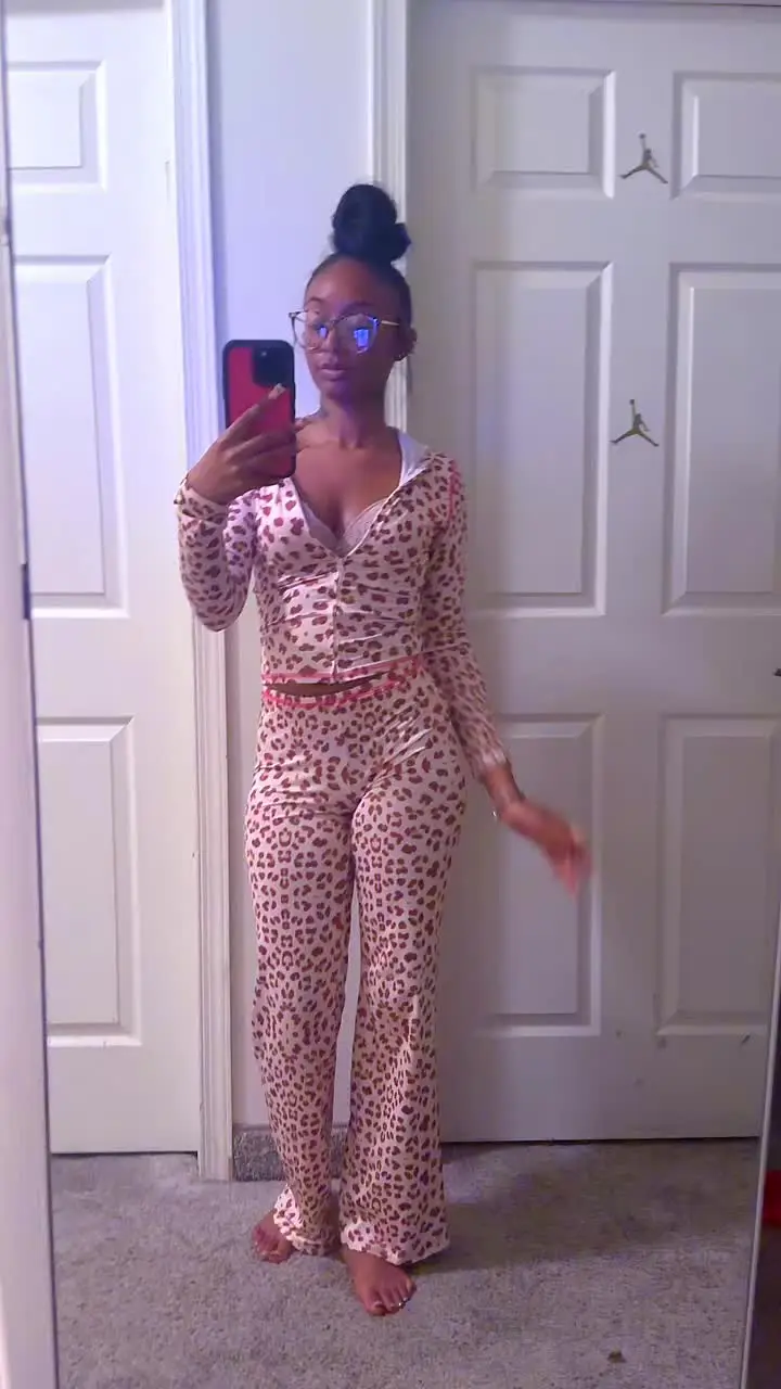 Tiktok post preview 1 from @xoxo.demetria