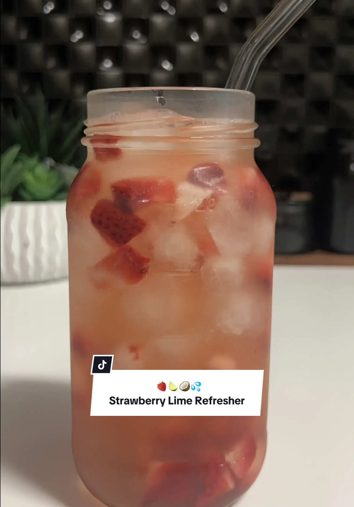 Tiktok post preview 2 from @bieslimehouse_