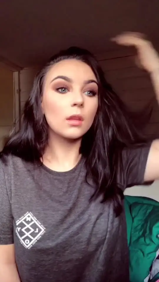 Tiktok post preview 2 from @tarreejaide