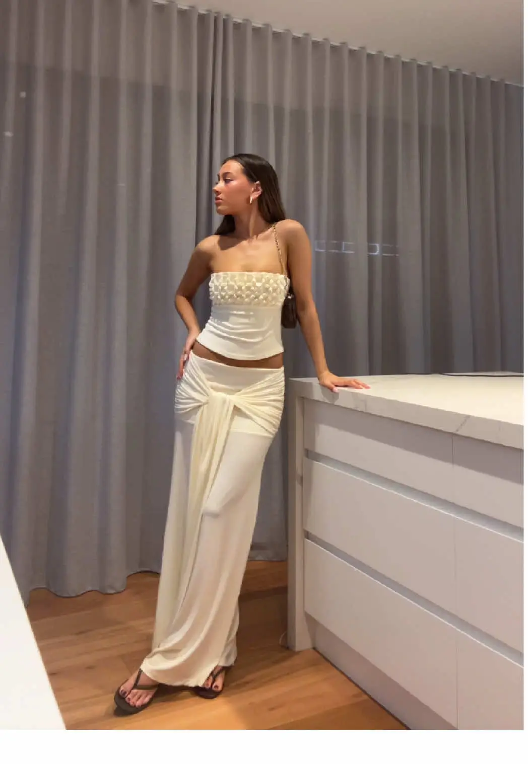 Tiktok post preview 2 from @violetscullyy