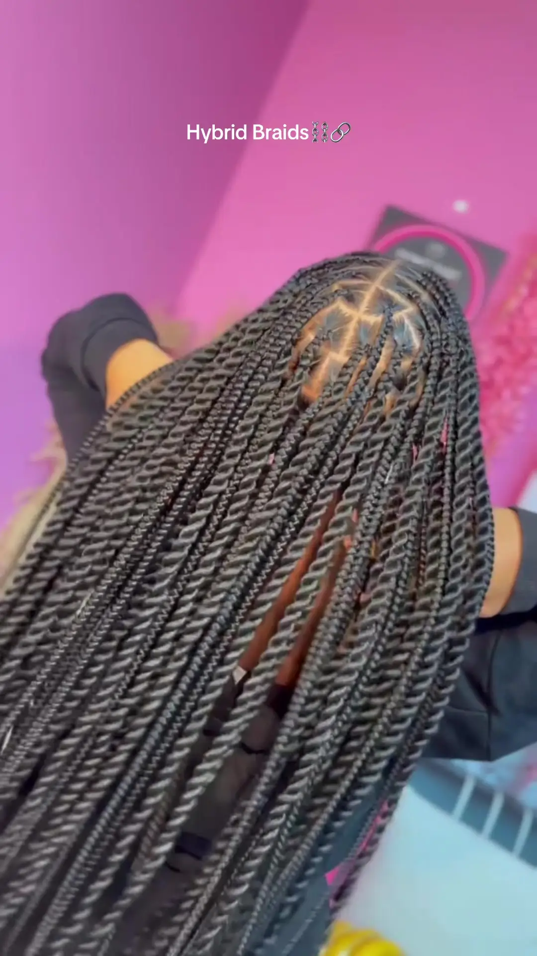 Tiktok post preview 2 from @ariilabaddie