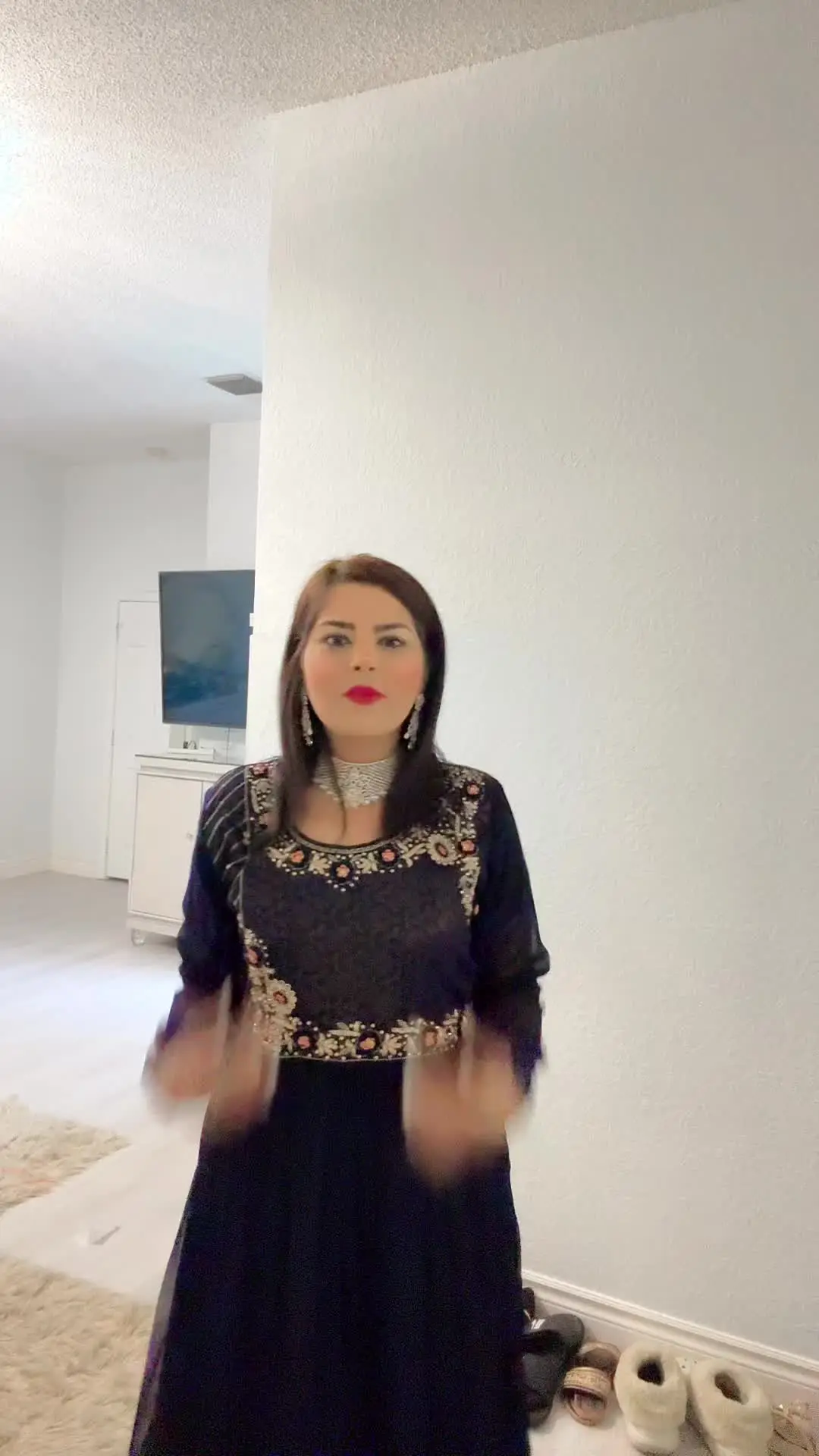 Tiktok post preview 2 from @queen_sana83