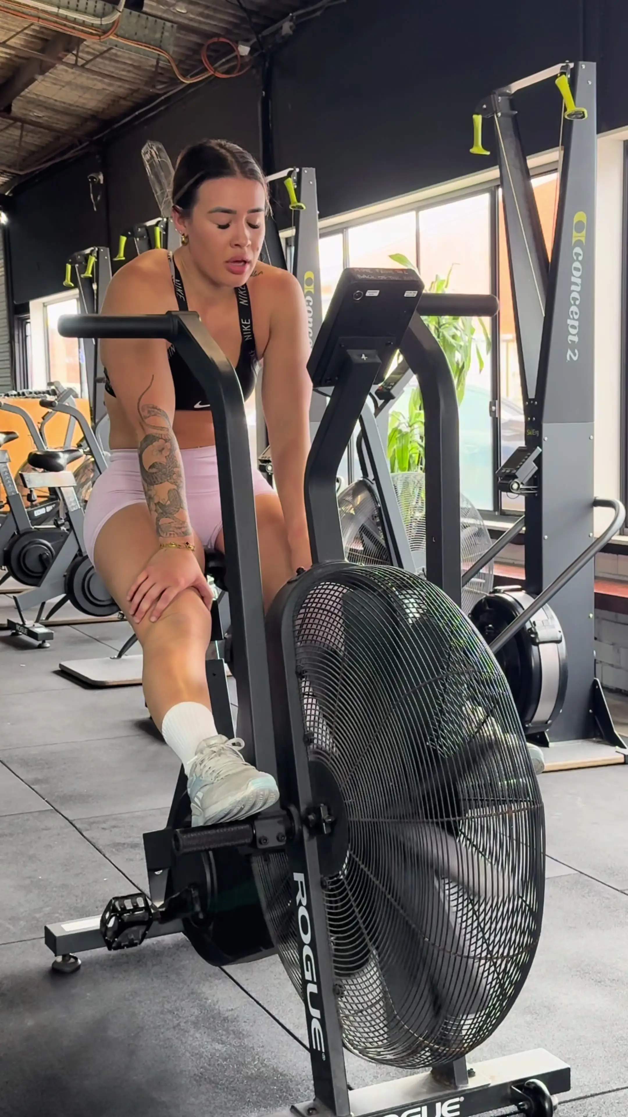 Tiktok post preview 2 from @sabrinaseitz_