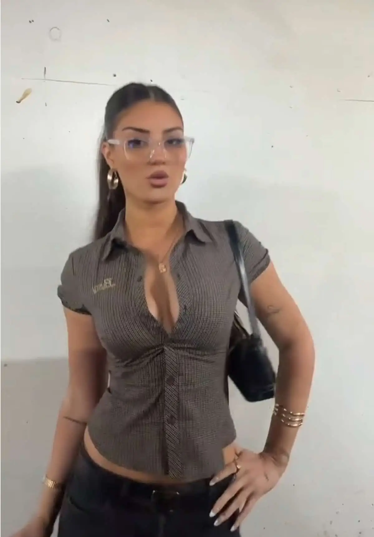 Tiktok post preview 2 from @kirstenstellacastro