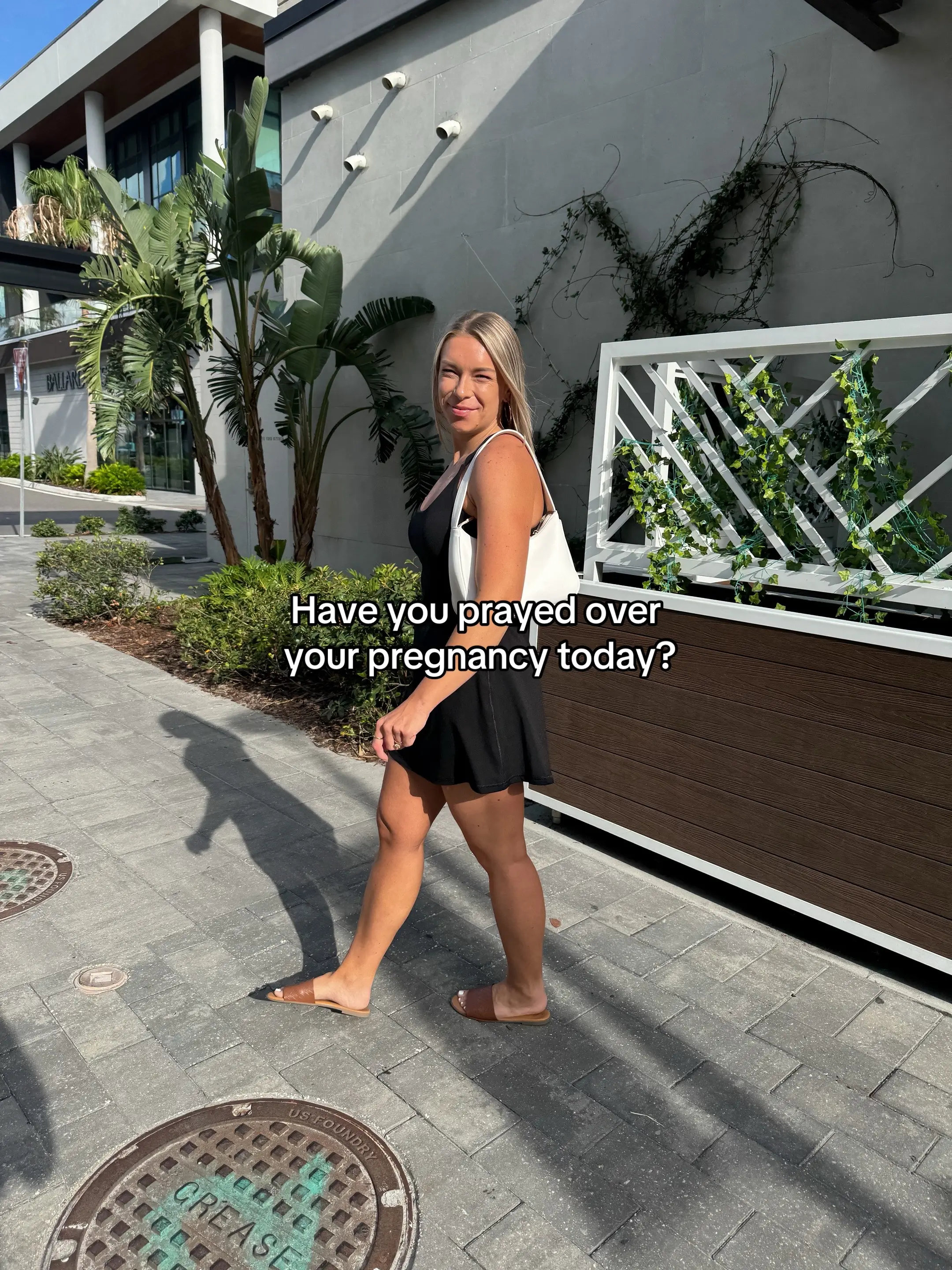 Tiktok post preview 2 from @taylorlaray11