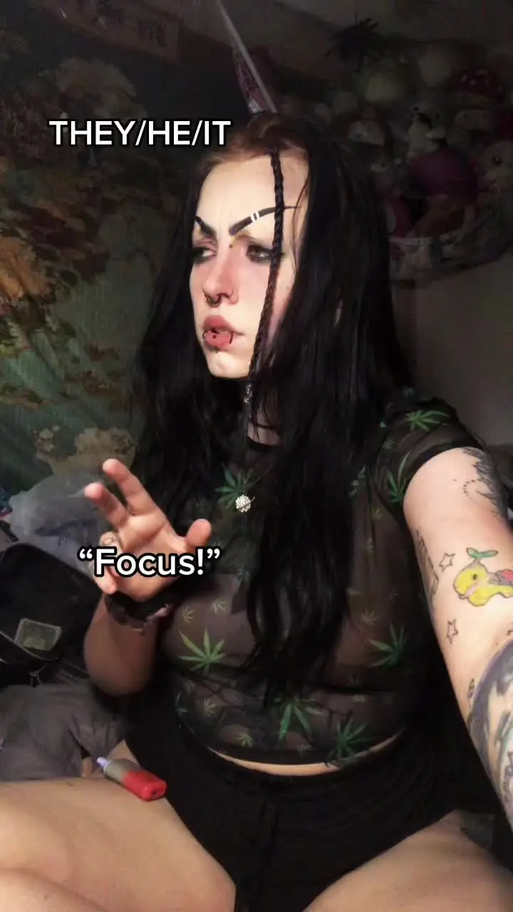Tiktok post preview 3 from @poisxnjasper