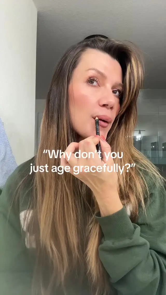 Instagram post preview 3 from skin_by_erin