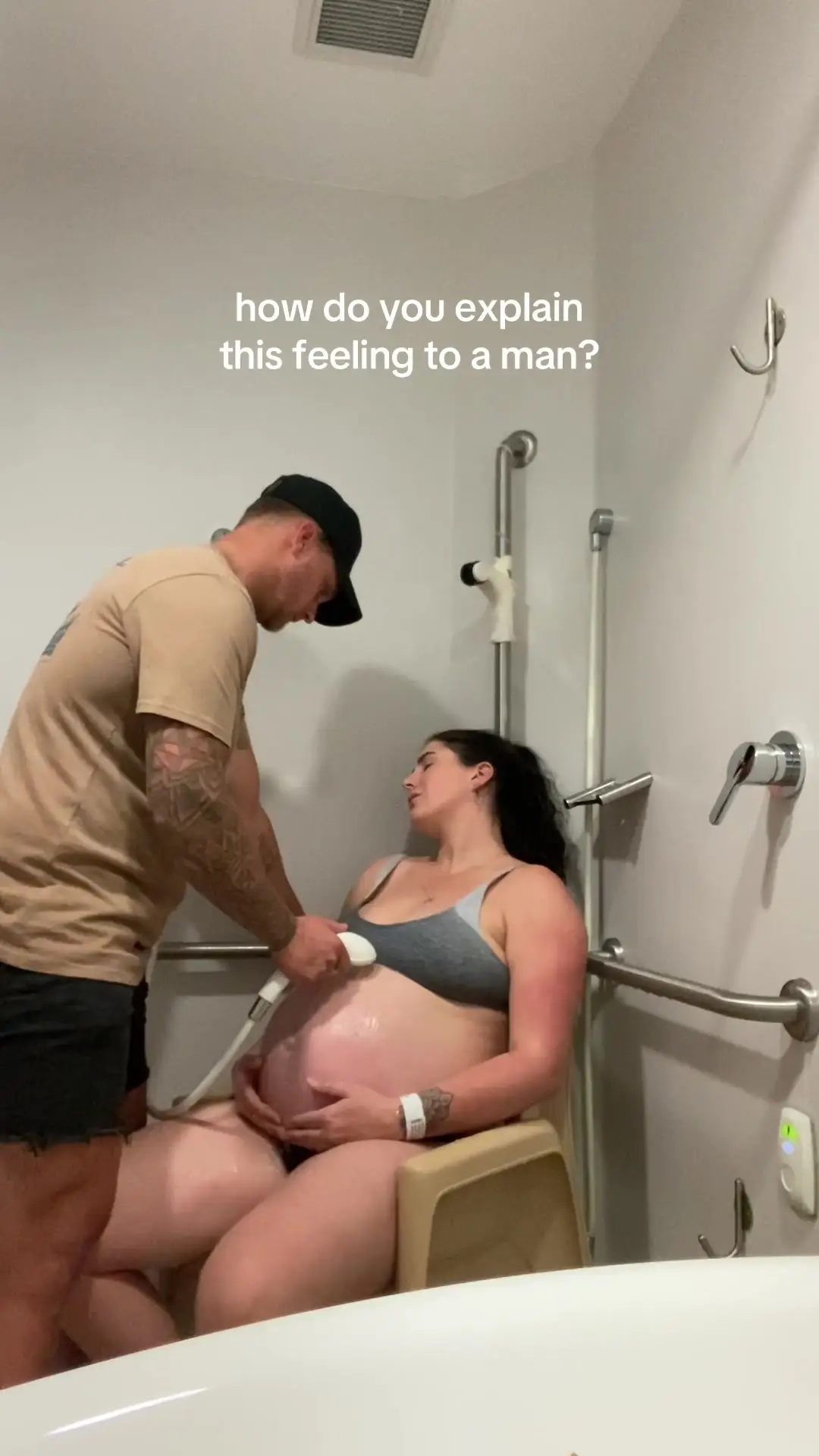 Tiktok post preview 3 from @_kiaraamber