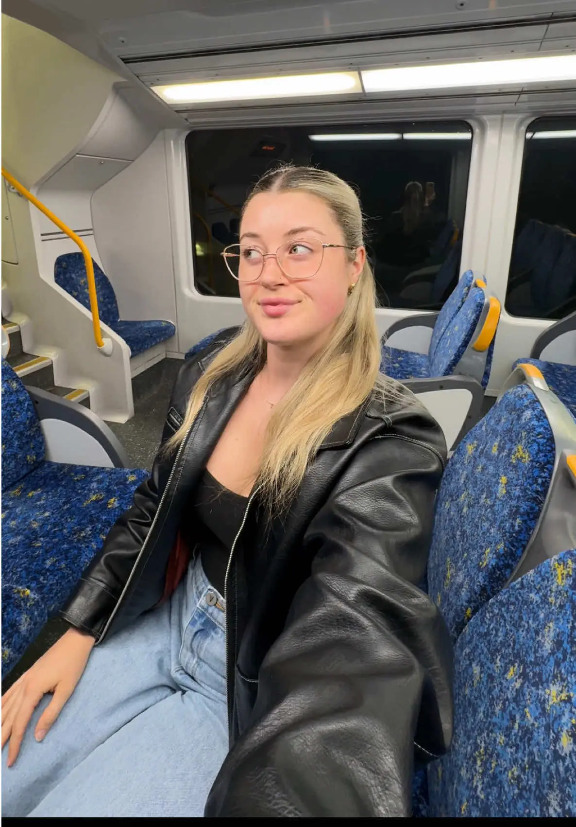 Tiktok post preview 1 from @zarajane23