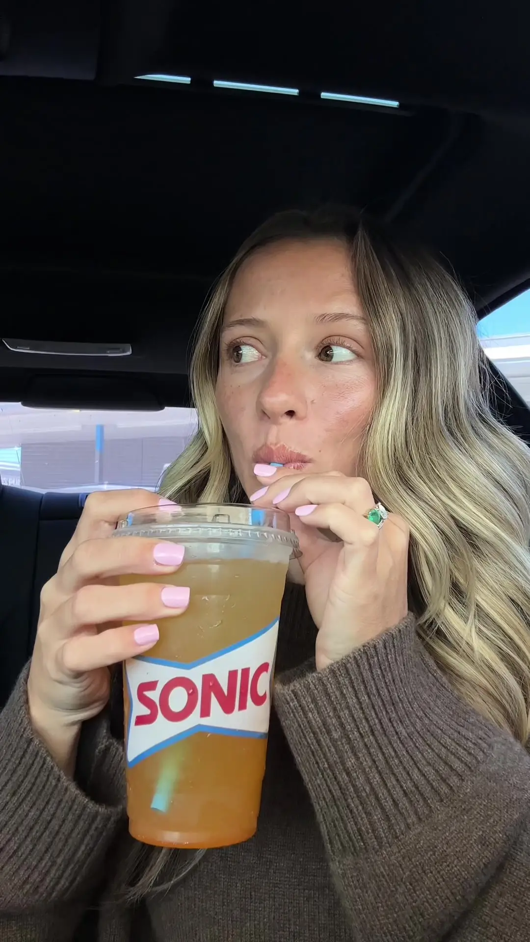 Tiktok post preview 3 from @stephanieletts