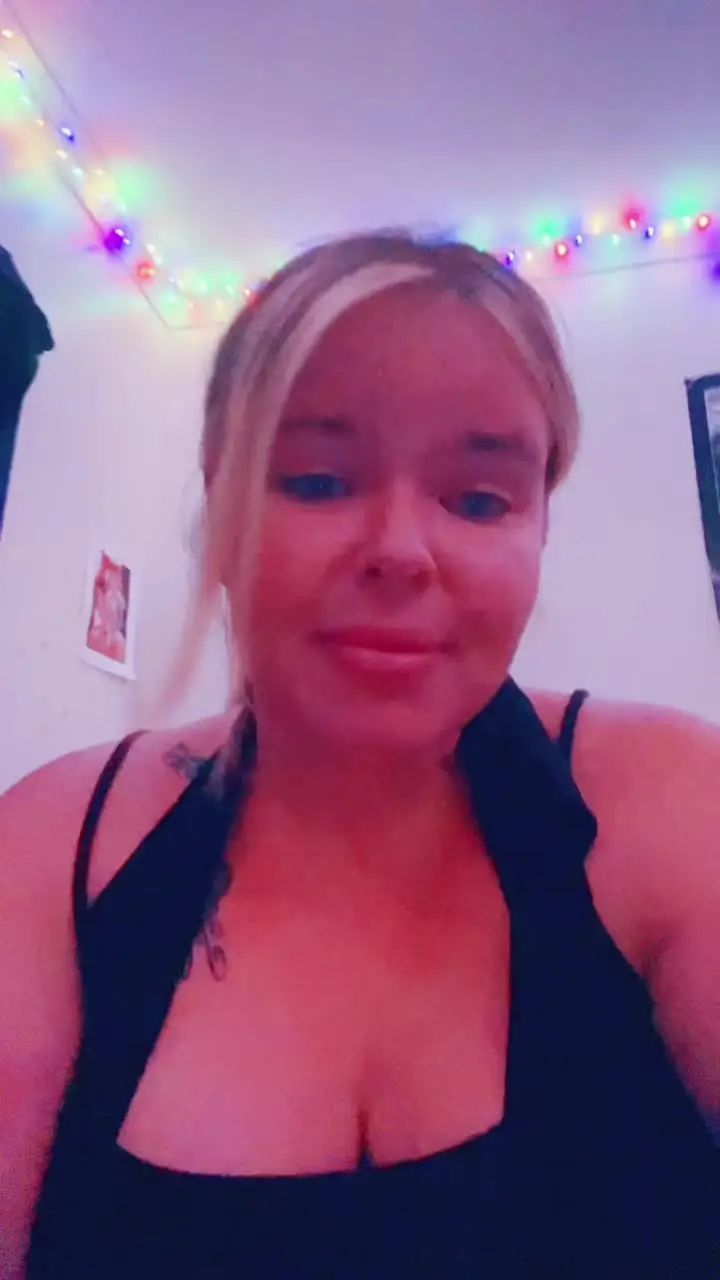 Tiktok post thumbnail