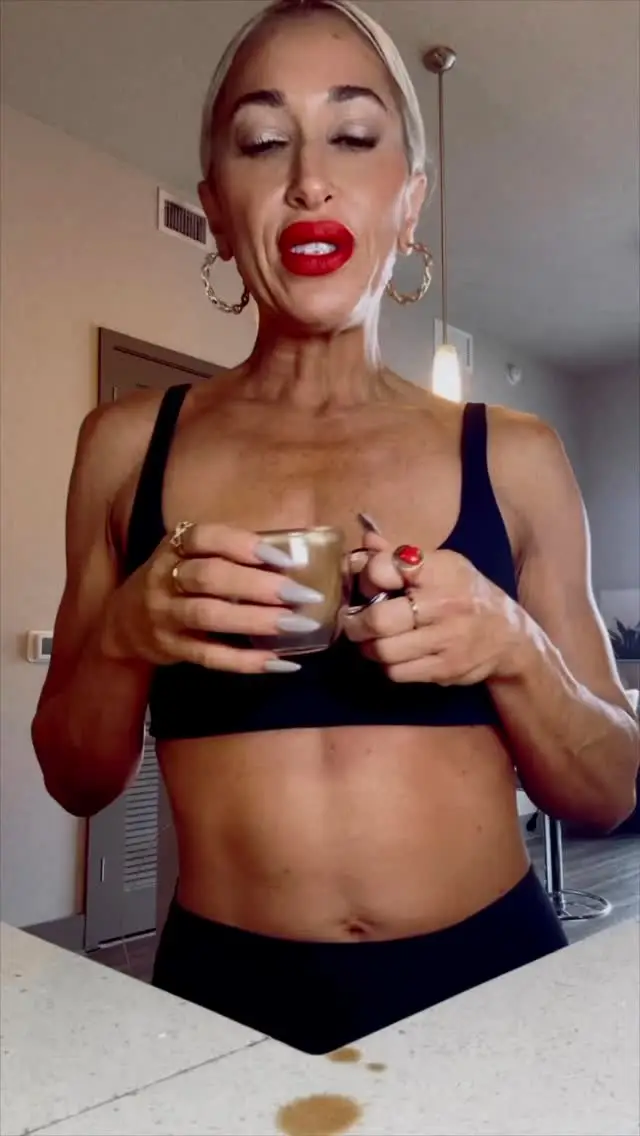 Instagram post preview 3 from shannondooleyofficial