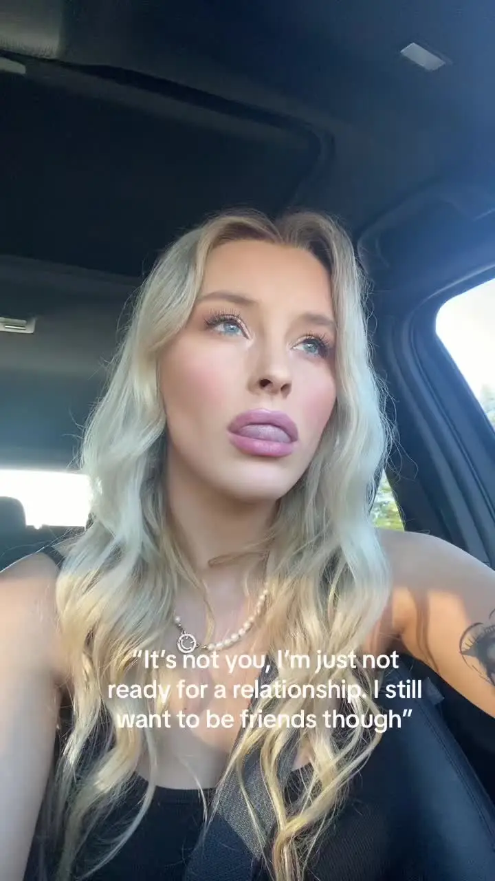 Tiktok post preview 3 from @emalea.w