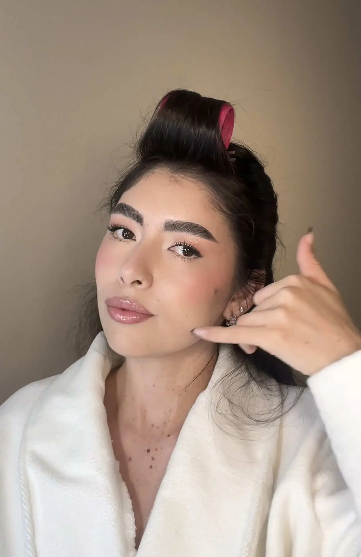 Tiktok post preview 3 from @kellygoba