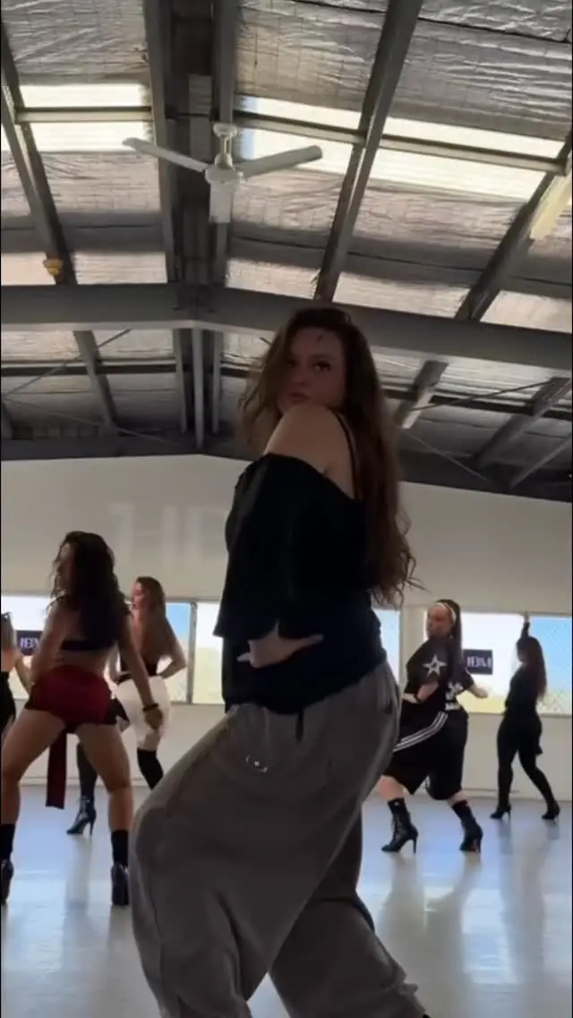 Instagram post preview 1 from kaylaallennn