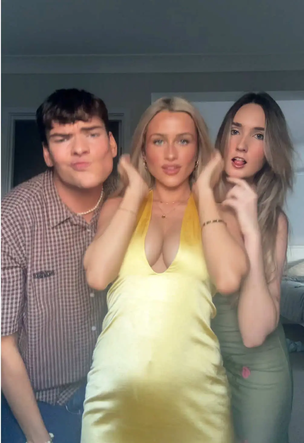 Tiktok post thumbnail