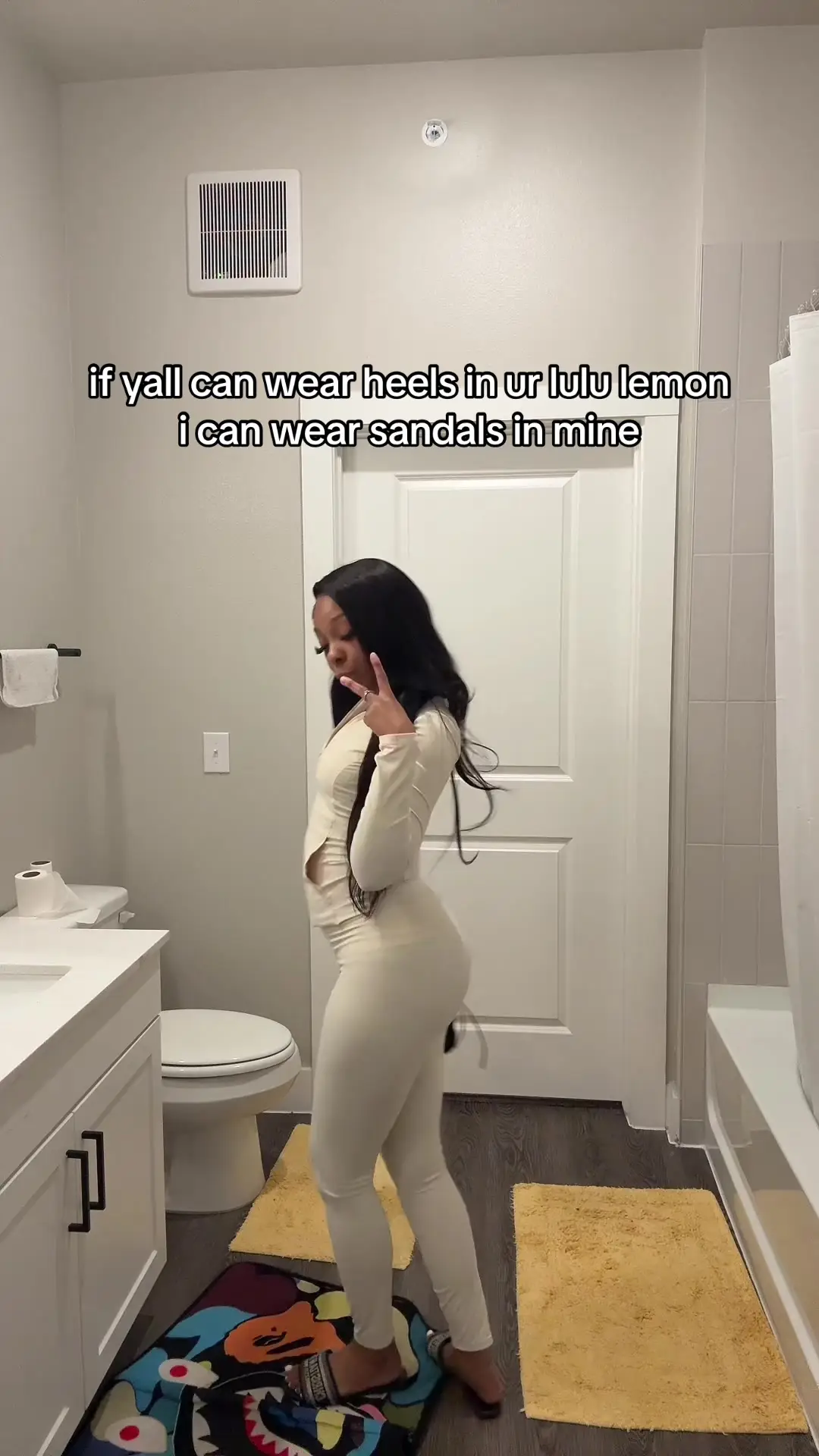 Tiktok post preview 3 from @livviaav_