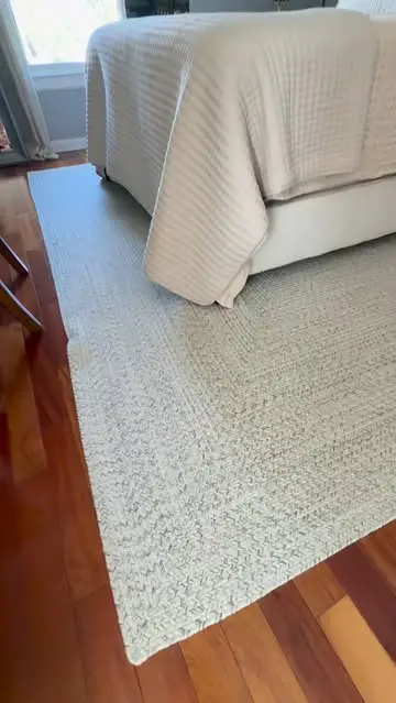 Instagram post preview 3 from simoneugc50