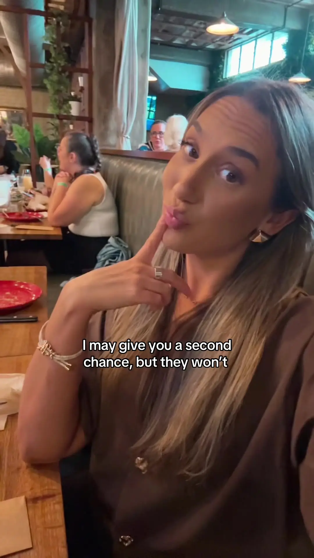 Tiktok post preview 3 from @lizzyyann__