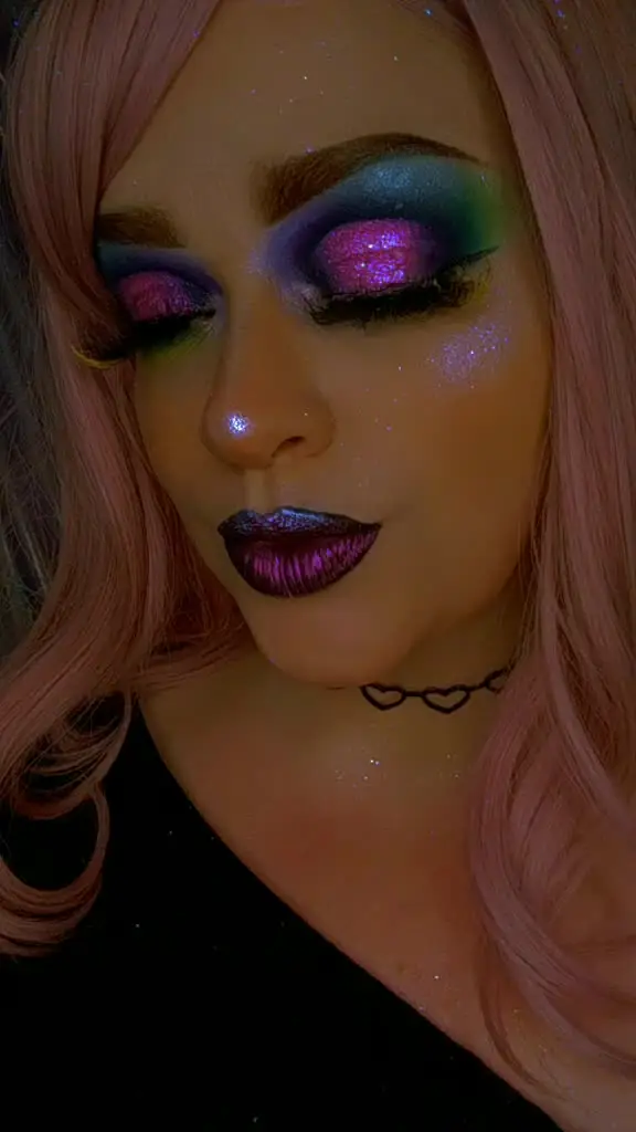 Tiktok post preview 3 from @laurendeevine321