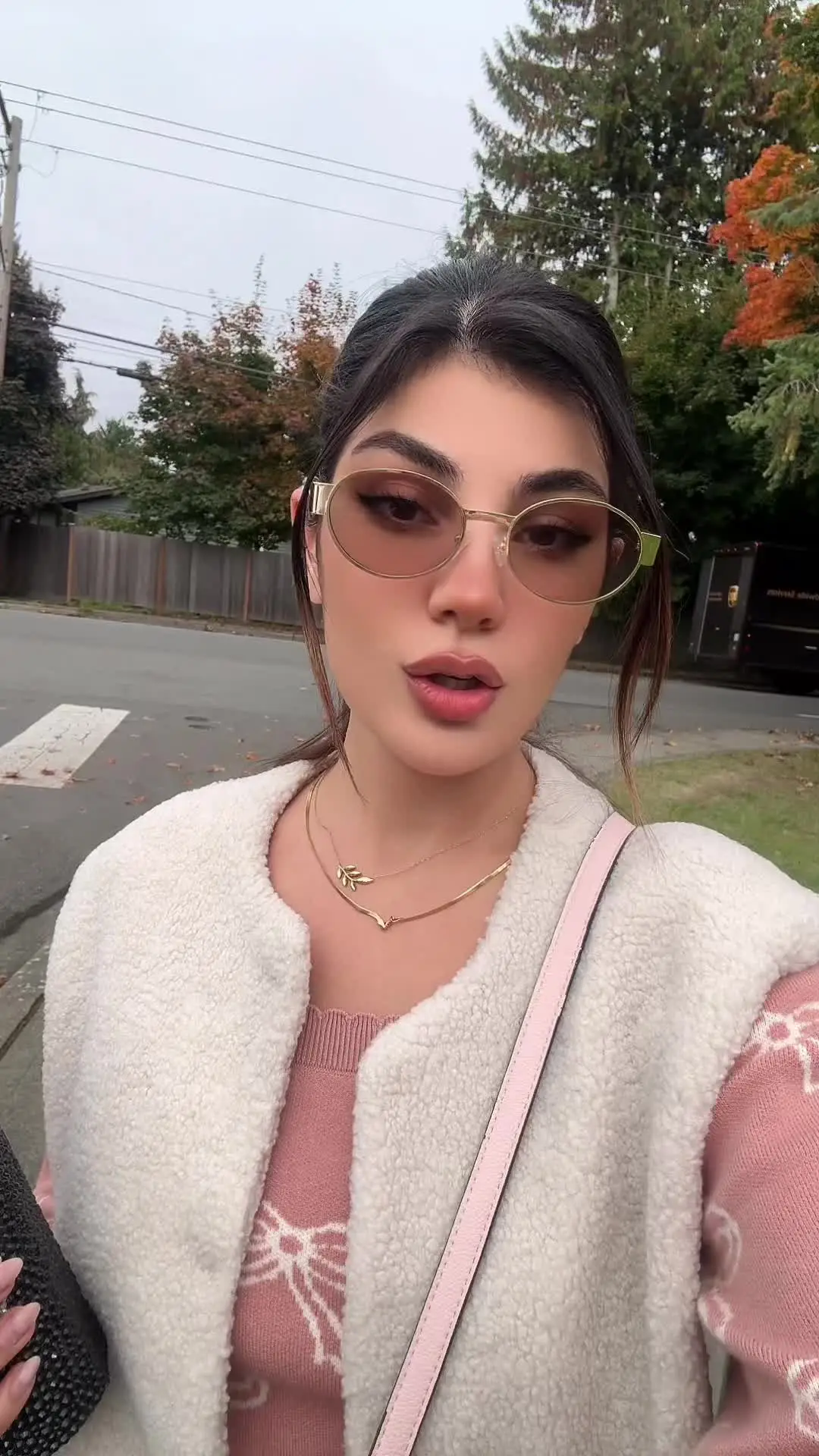 Tiktok post preview 2 from @mahrouahmadi