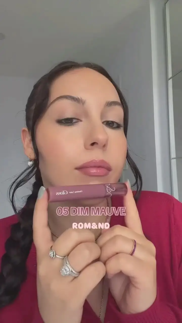 Instagram post preview 2 from krisakura_