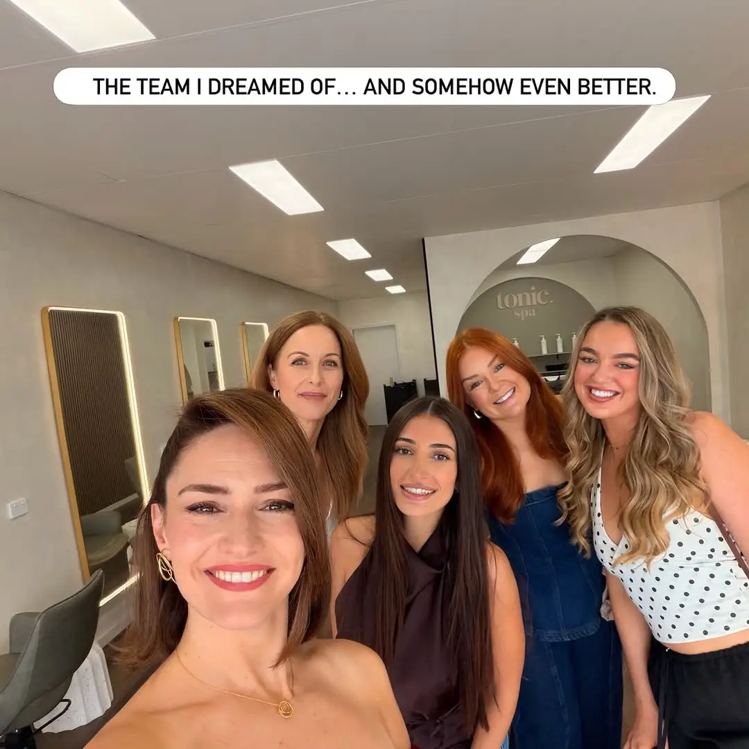 Instagram post preview 3 from jenniferwadestylist