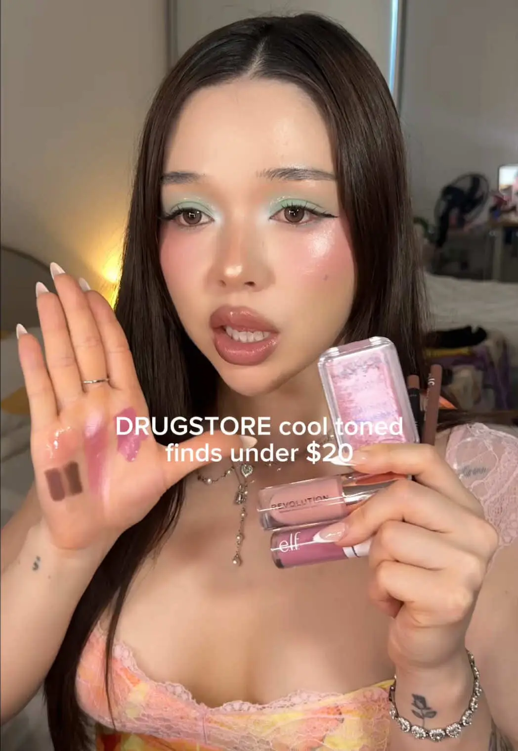 Tiktok post preview 1 from @juleszah