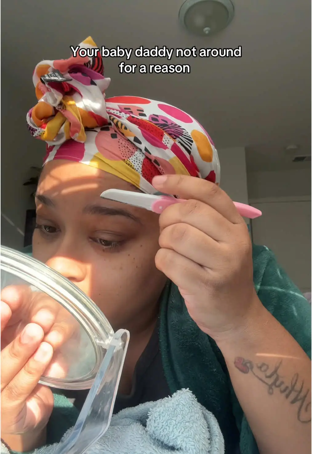 Tiktok post preview 2 from @knee_ahhhh