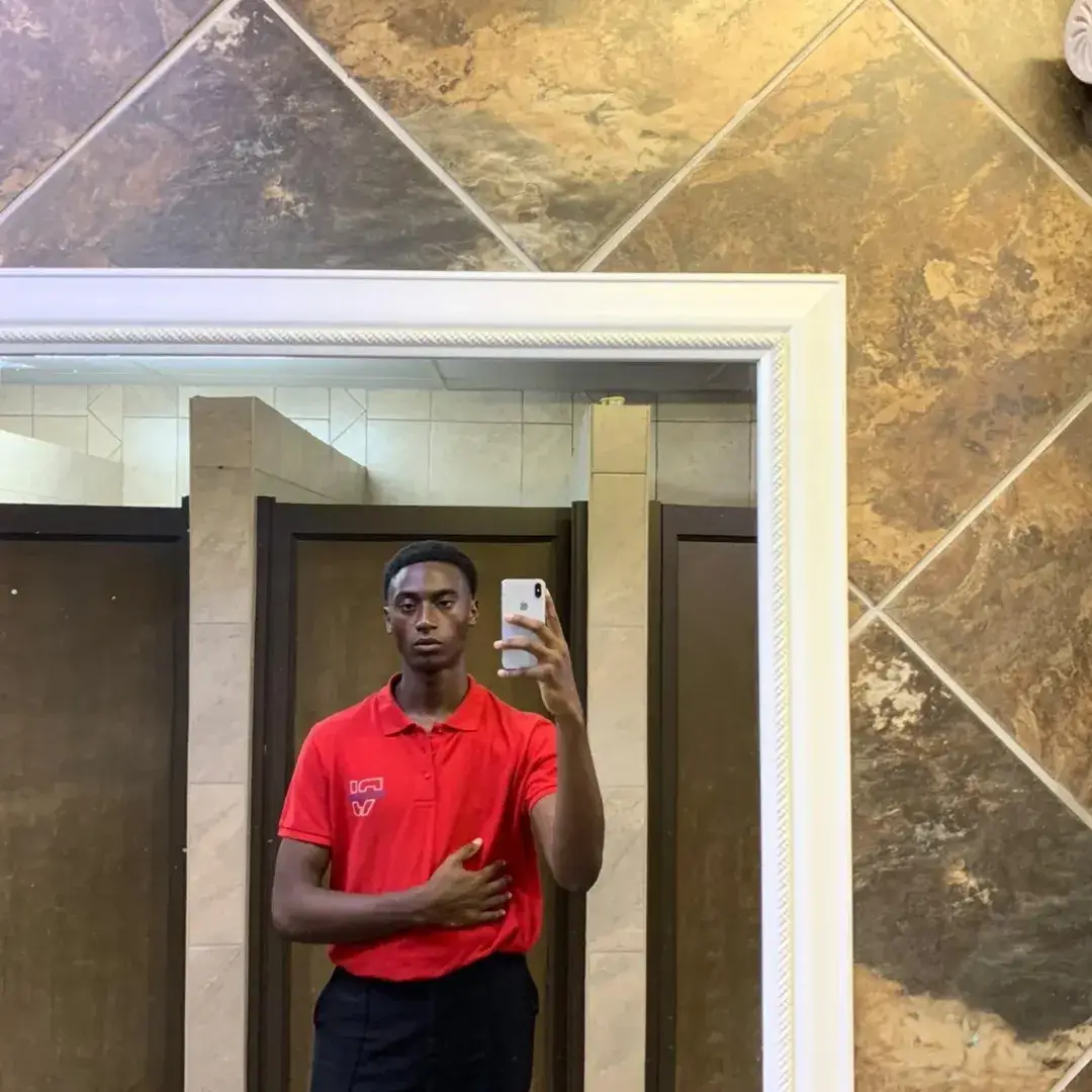 Instagram post preview 3 from joshua.lukunku