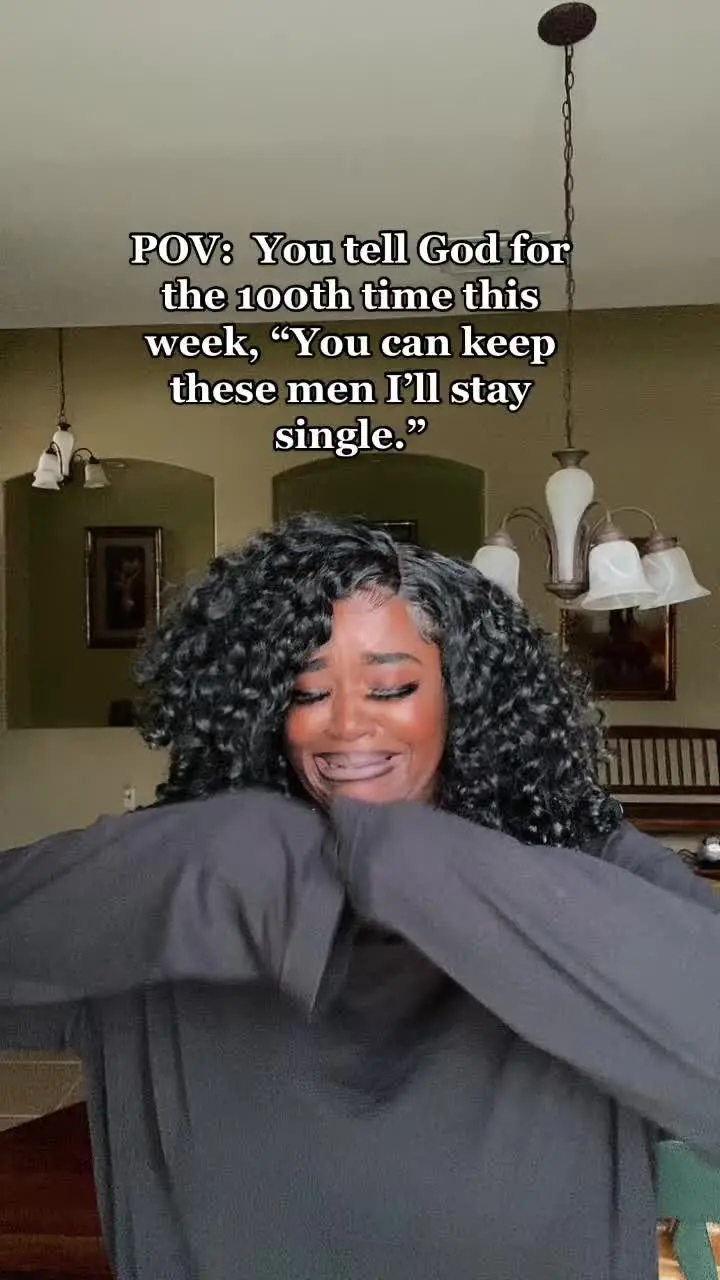 Tiktok post preview 3 from @officialchellelove