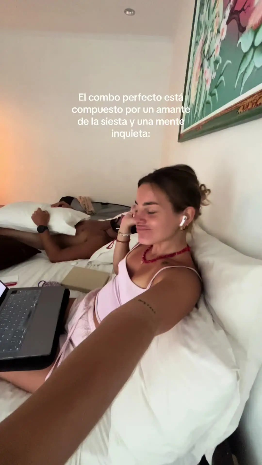 Tiktok post preview 3 from @marinagoldzzz