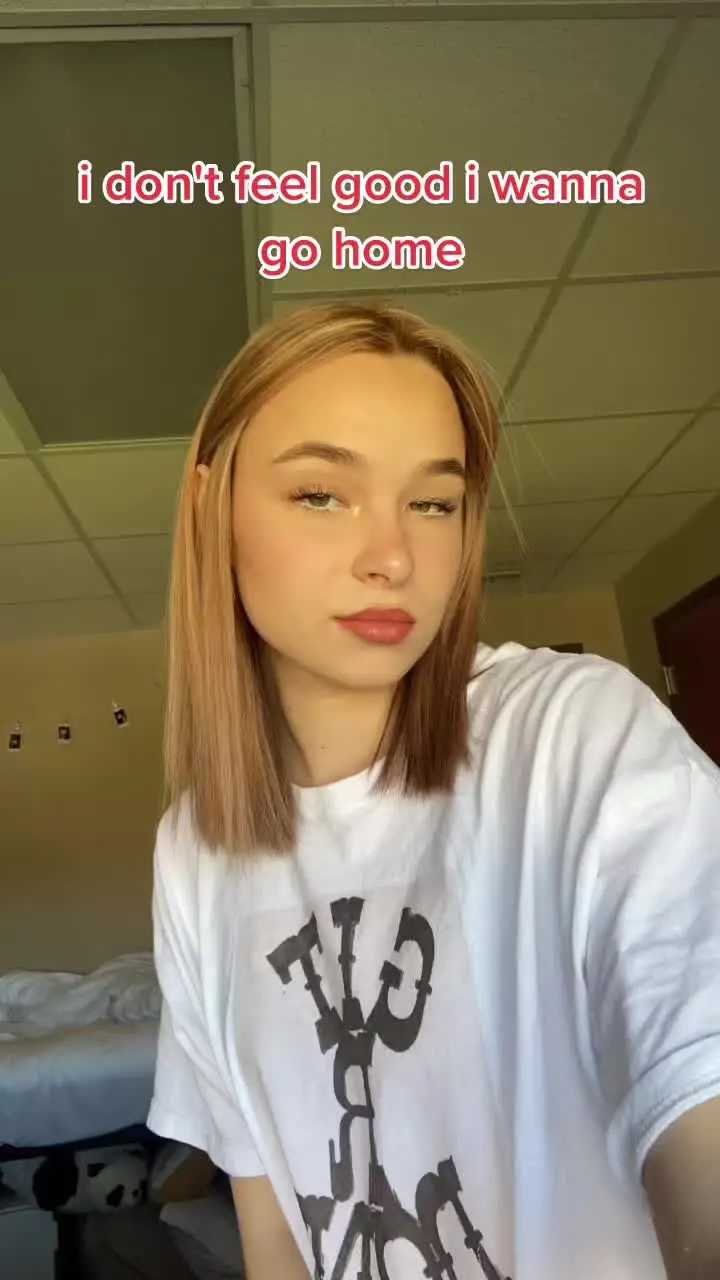 Tiktok post preview 2 from @christina.evelina