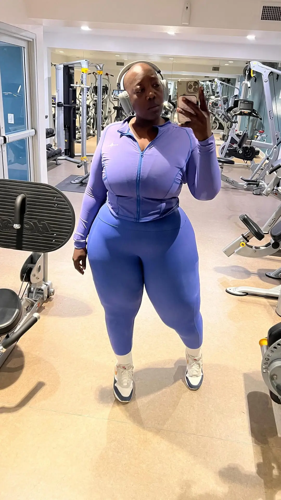Instagram post preview 3 from thiscurvygirlsfitness