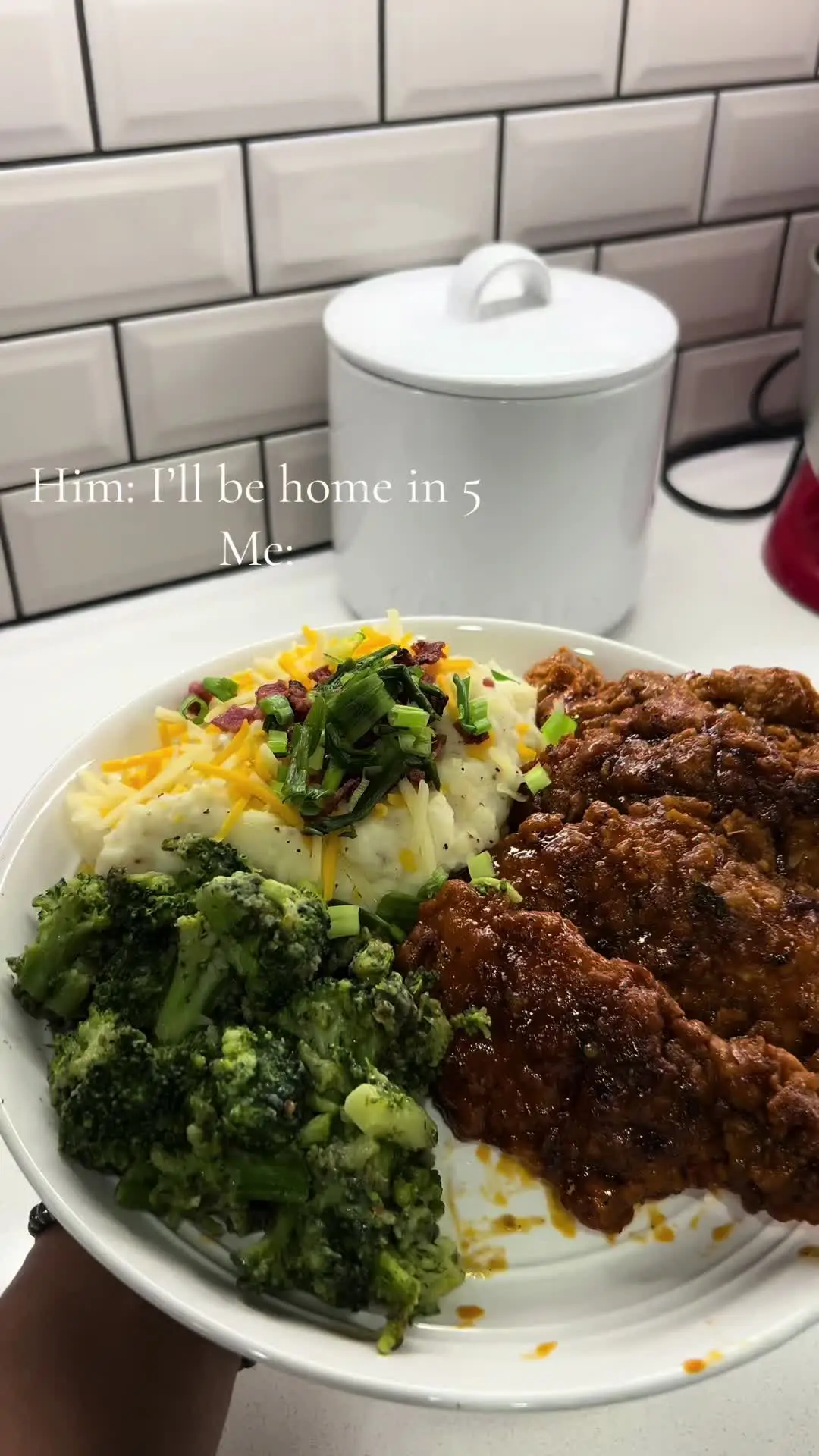 Tiktok post preview 3 from @therealchefneicy