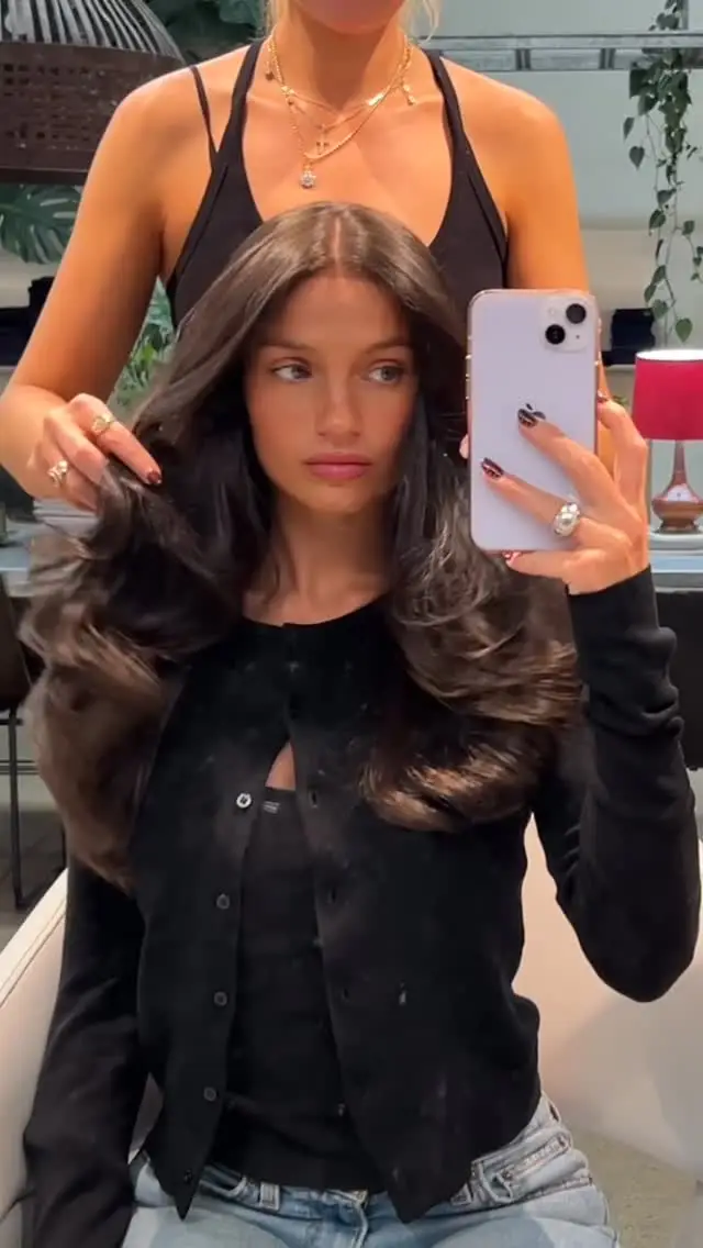 Instagram post preview 3 from imogen_hoani
