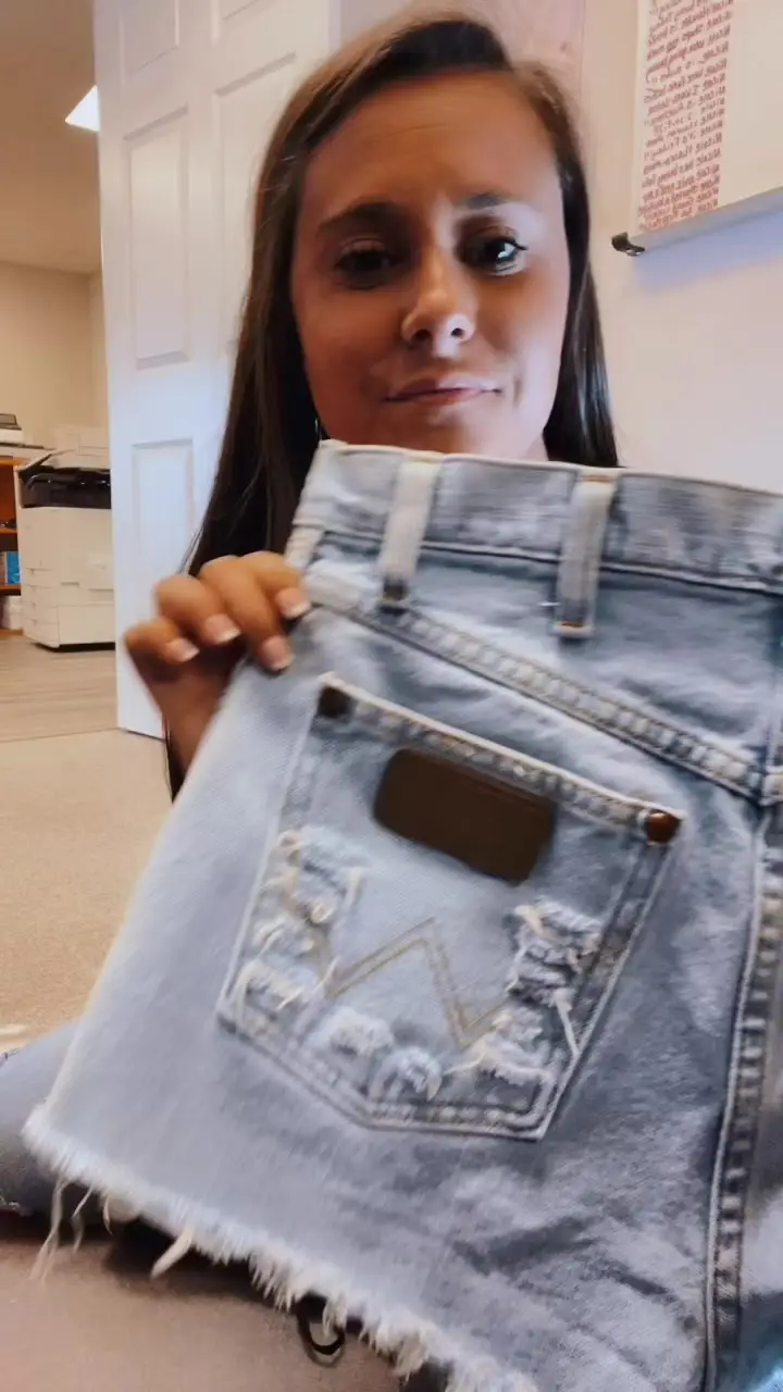Tiktok post preview 3 from @nicole_elizabeth25