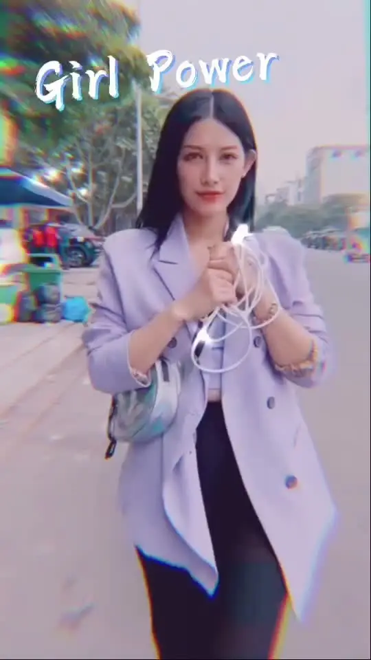 Tiktok post preview 3 from @emmy_nguyen_