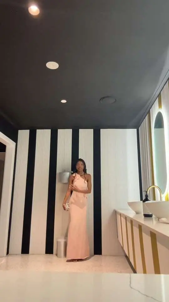 Tiktok post preview 2 from @thatgwoarl