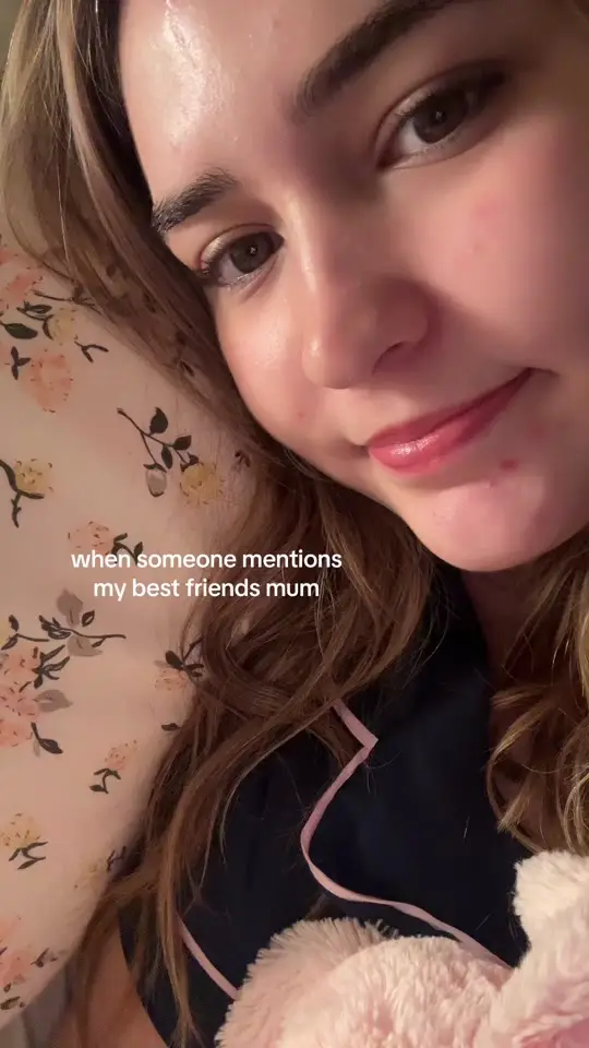 Tiktok post preview 2 from @miikaylamagyar