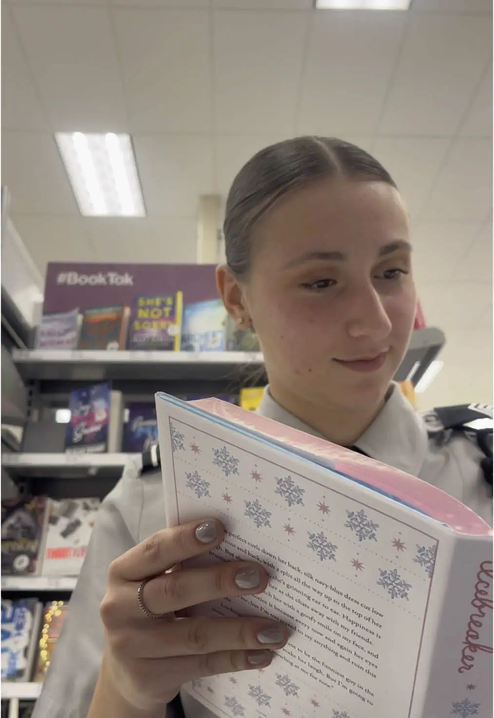 Tiktok post preview 2 from @lidaria5