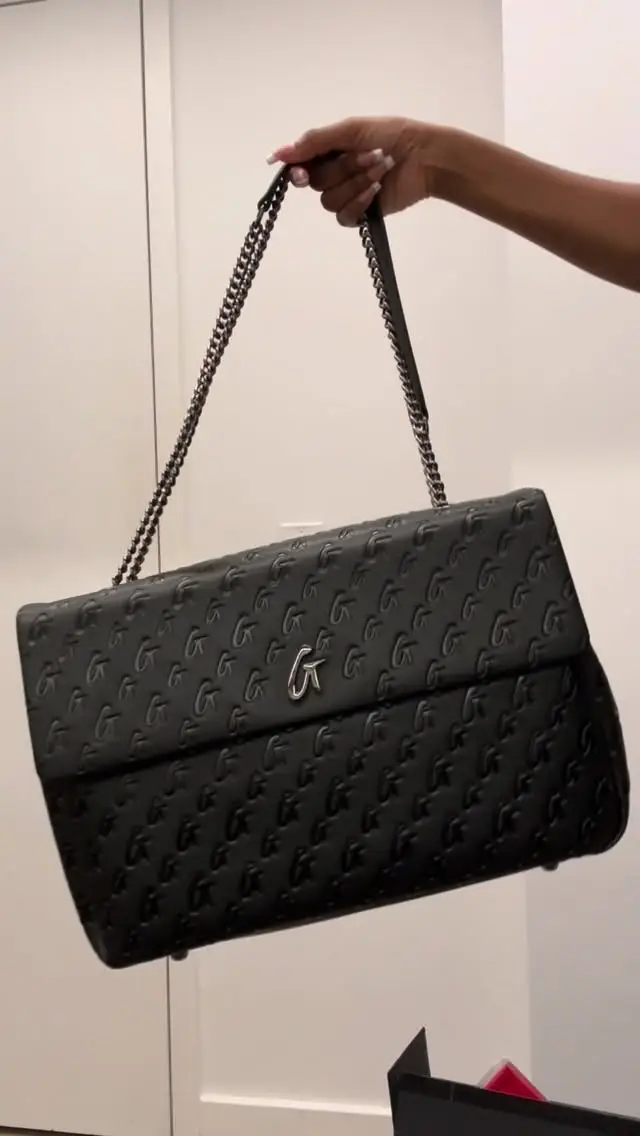 Instagram post preview 1 from ahzharae