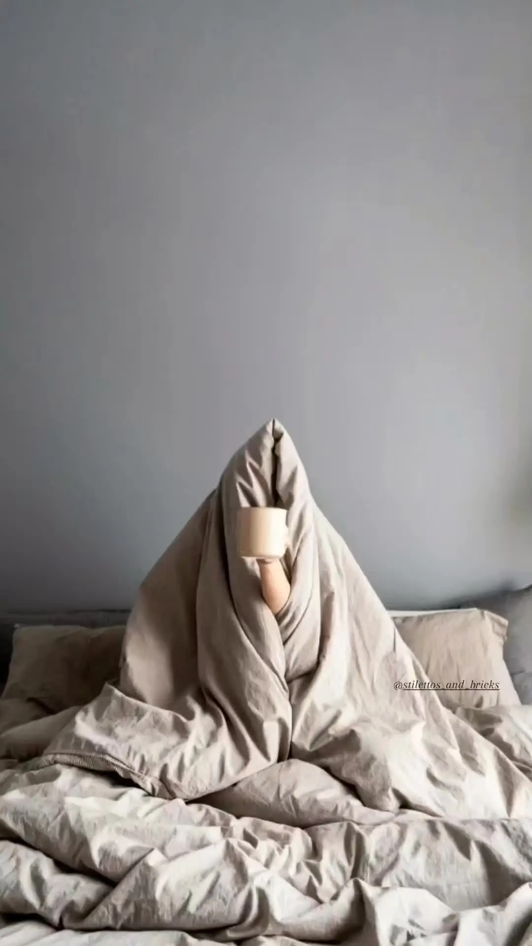 Tiktok post preview 2 from @stilettos_and_bricks
