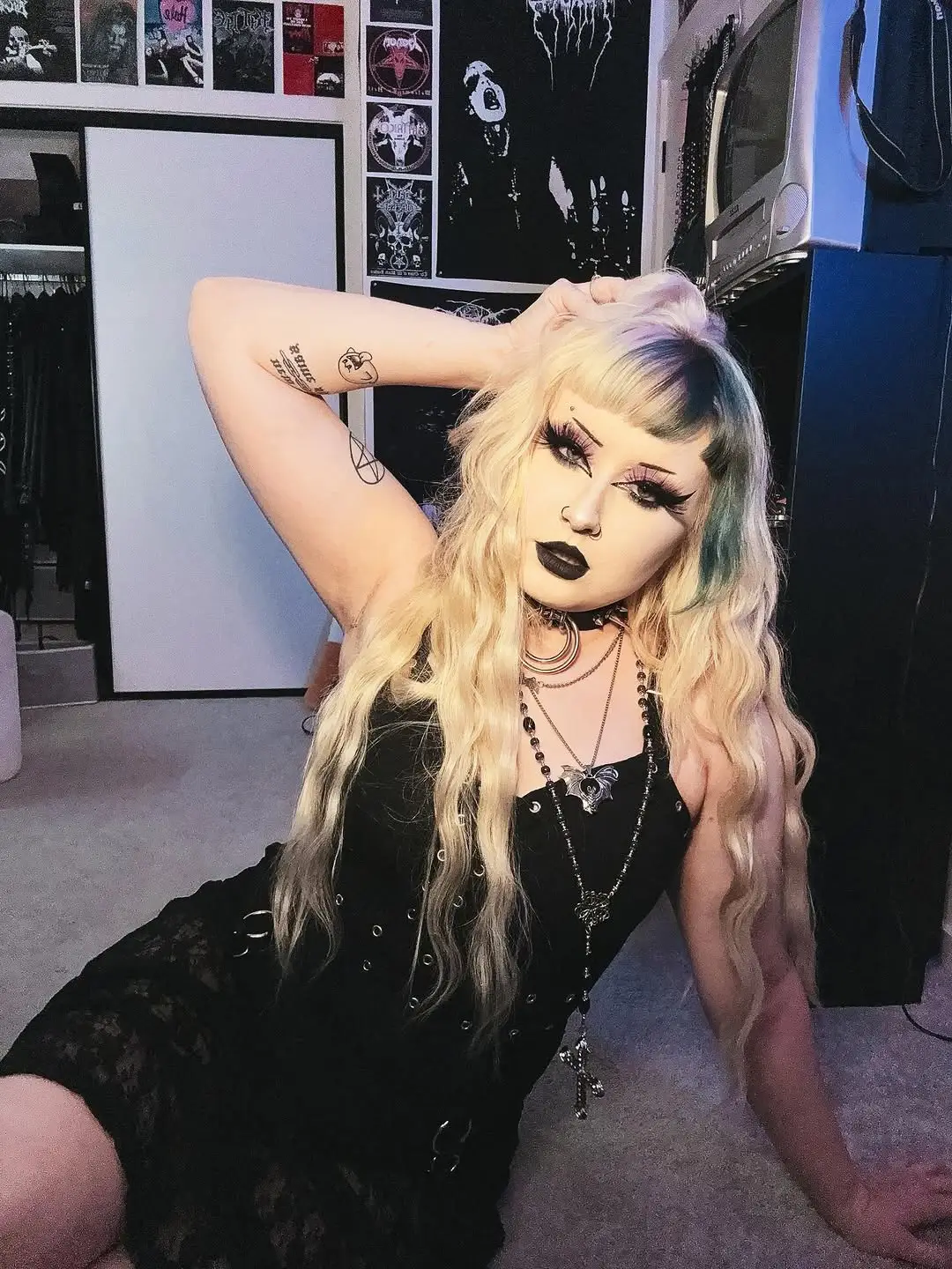 Instagram post preview 3 from kaytlynstewart