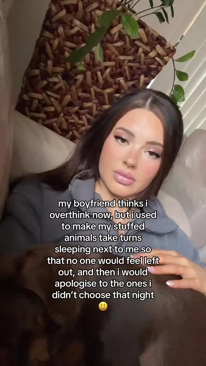 Tiktok post preview 2 from @chloeenicolee__